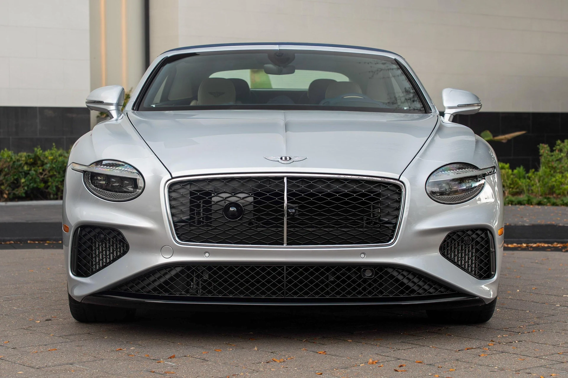 mph010_740949023_501195974_69ab239c2c201b60b6478795_179d80c9b7