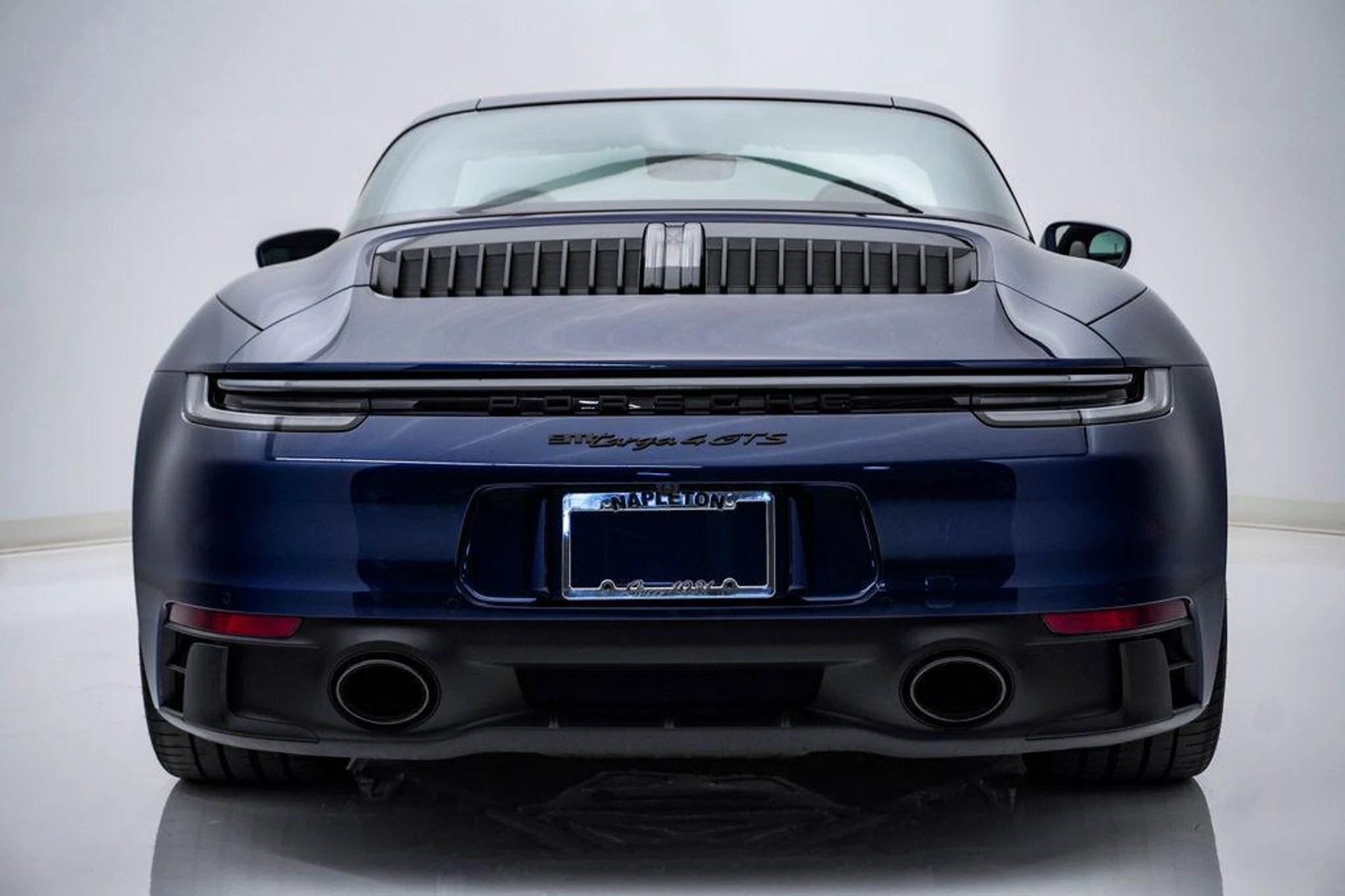 mph010_742214023_h_CD_Dm_K_Fssq2_Hy3lr_Mo_UW_3_B4n_8_Y_a067810c62