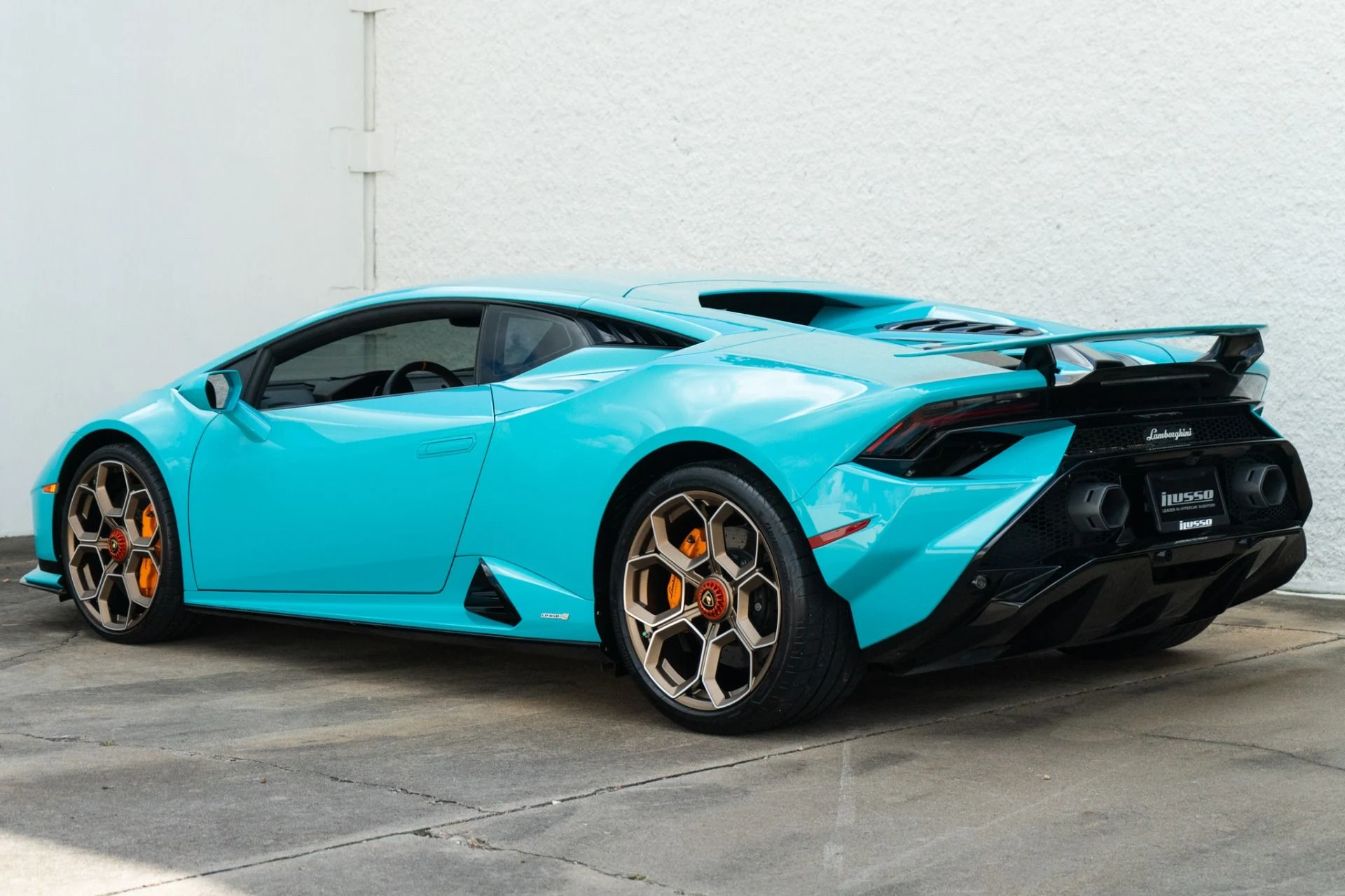 mph010_745597138_Used_2023_Lamborghini_Huracan_Tecnica_1786574624_85b1d0d5cb