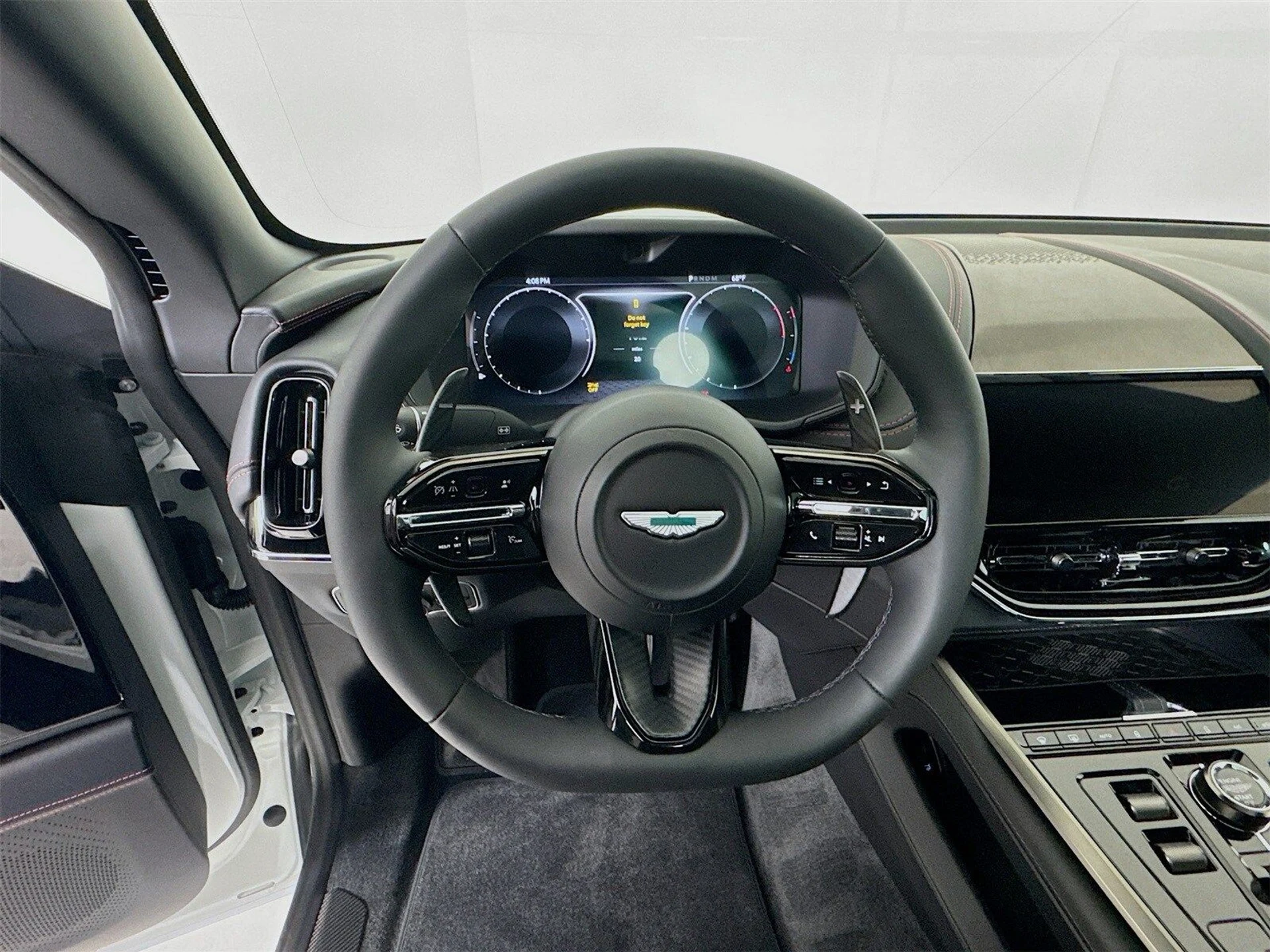 mph010_745841212_c2bb9411e5e888ff740d48f76686249bx_cf56dabd35