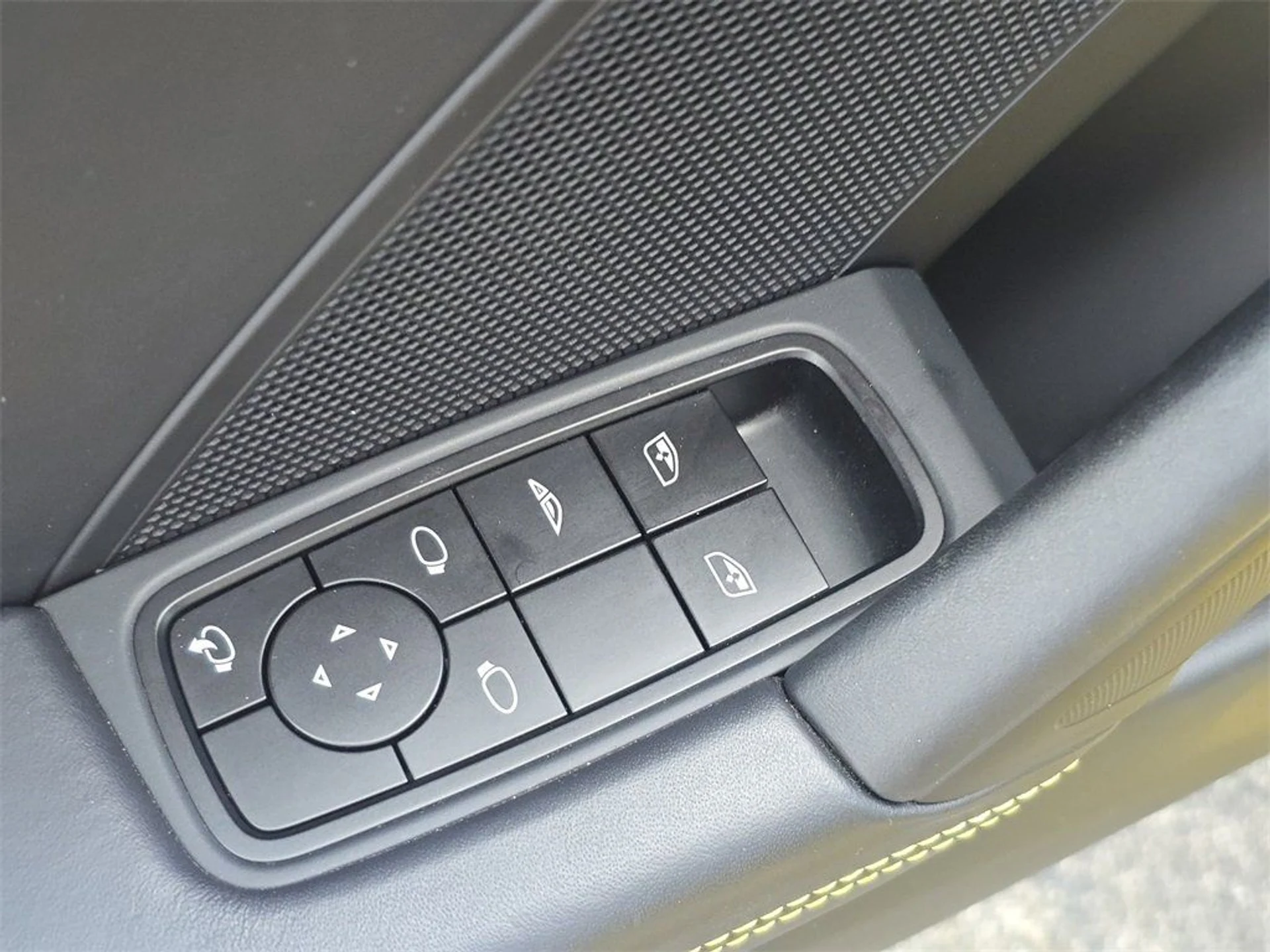 mph010_746171297_80bcd496fe03a1e93621c52f5df6bebd_1f62ea3e1e