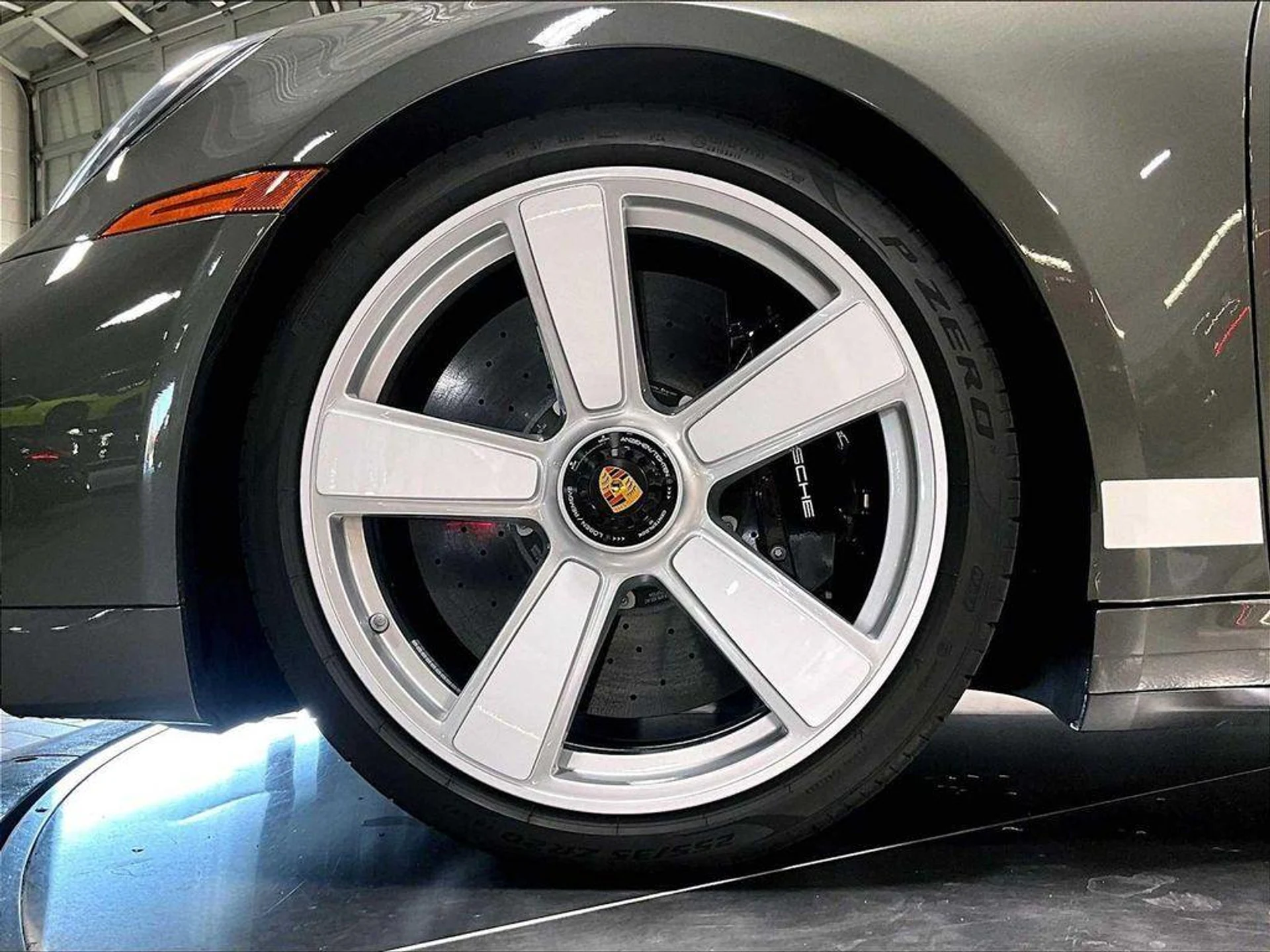 mph010_752574705_BJTZ_Ie_B_Mf_Y0gnn_Qk_Y_Pyk_Ko_L6lkw_07777a5d3a