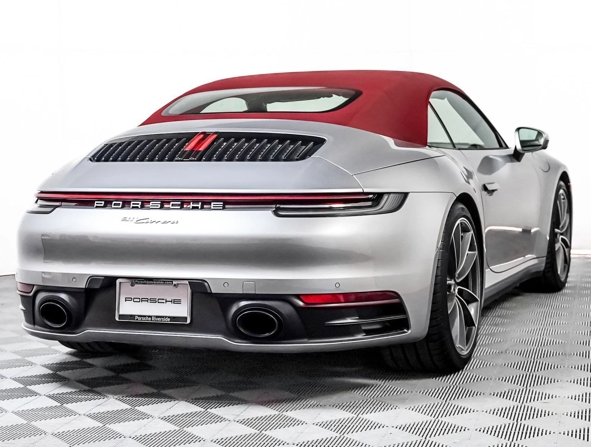 mph010_754783655_23fcaf8dcaf1613b73b8312a3eb76587_1dab37255b