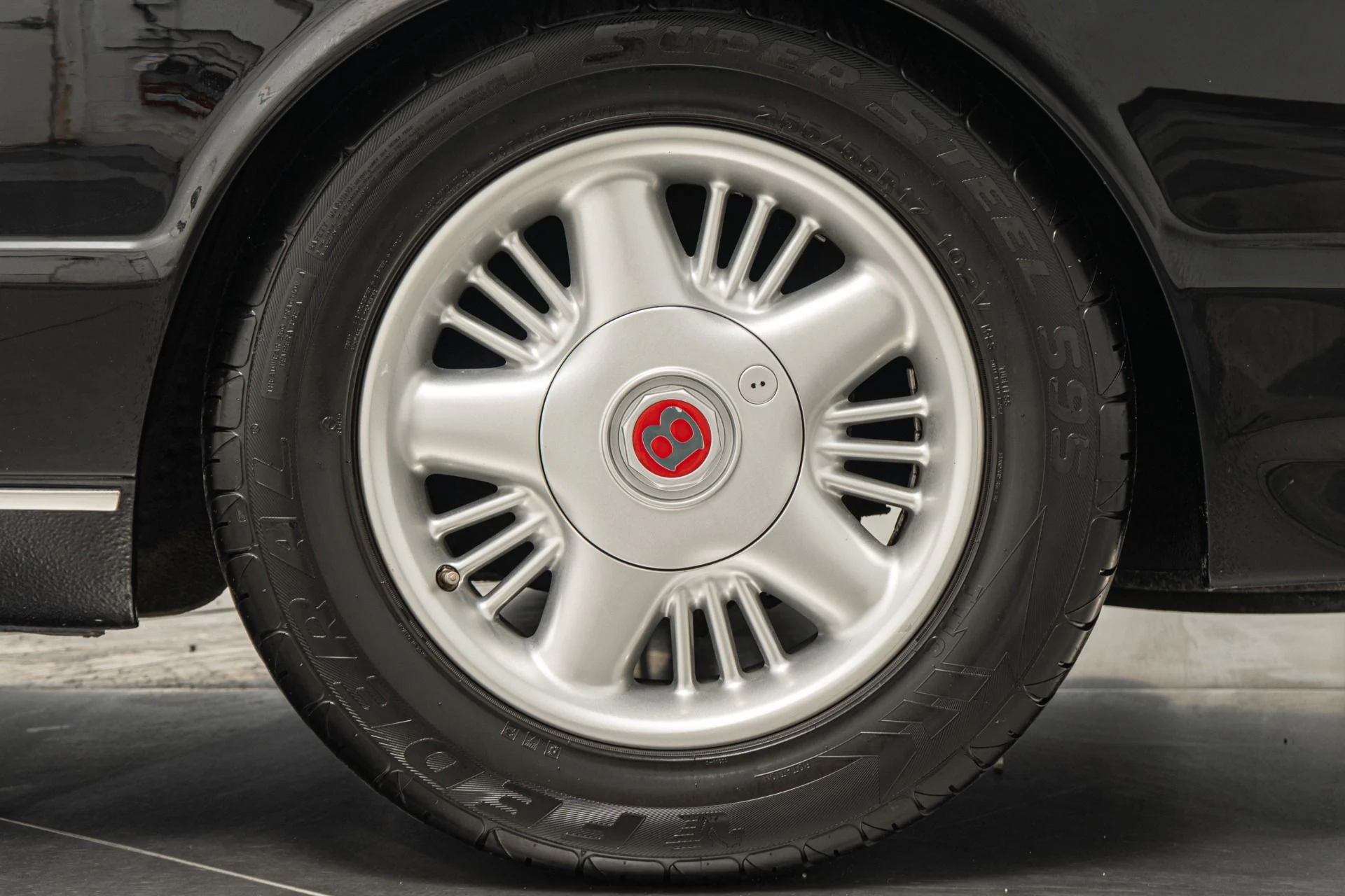 mph010_756291757_Used_1995_Bentley_Continental_R_1761758194_4f5433c494