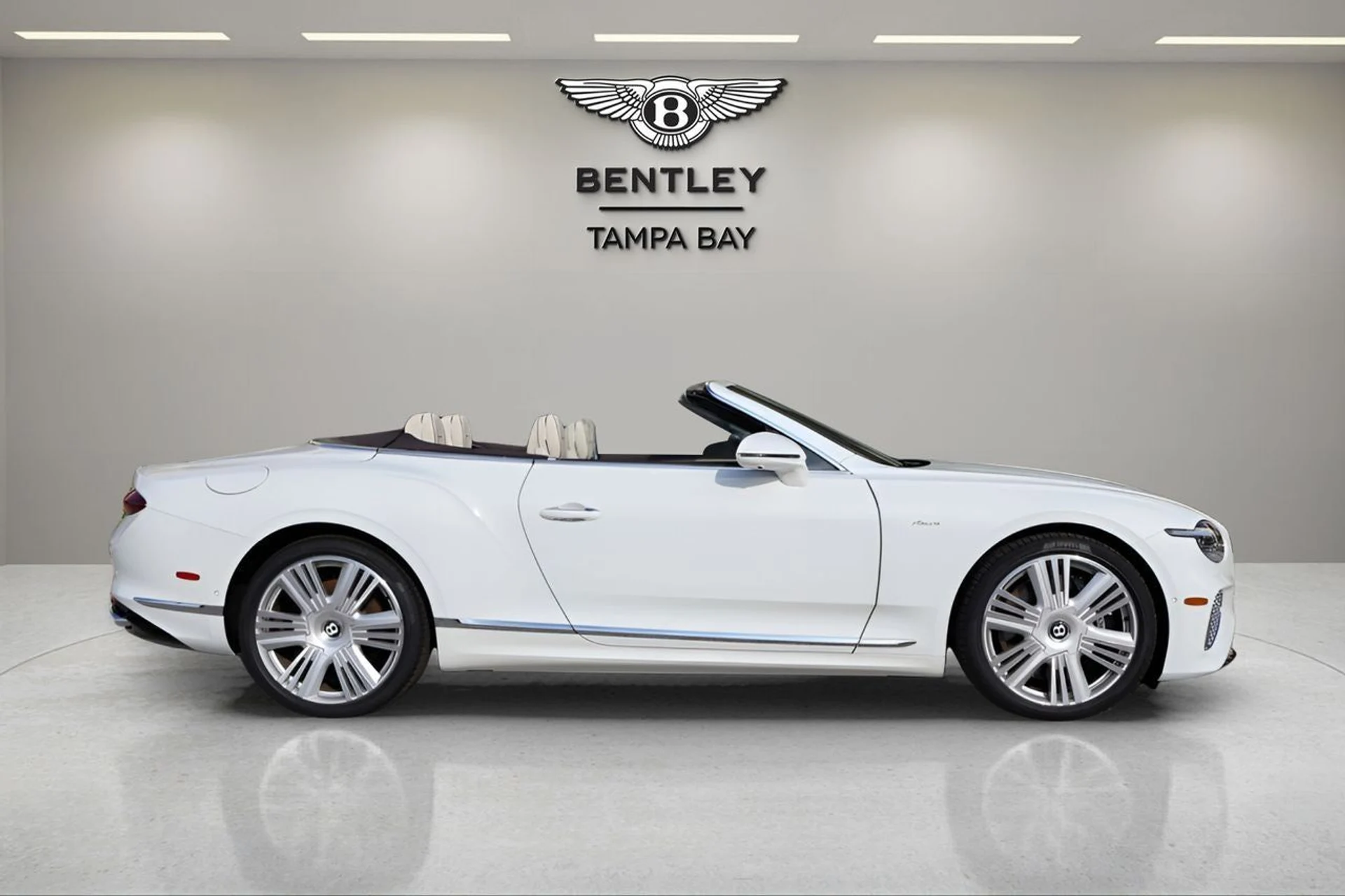 mph010_767293650_11_fed9895a33