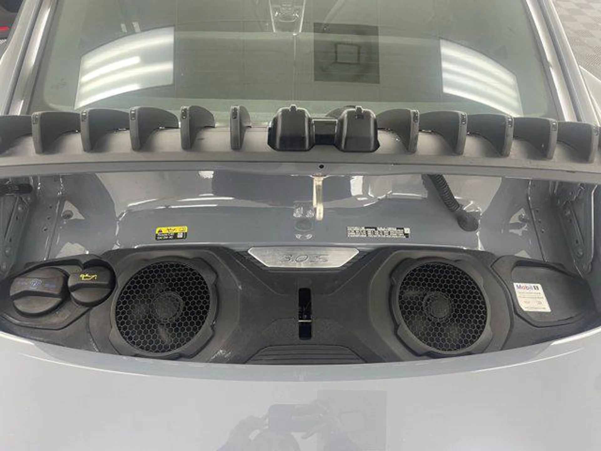 mph010_776081793_z_P355r1xgeo29a6v_GQA_2_R_Tsa_Pj_A_6111aeeb83