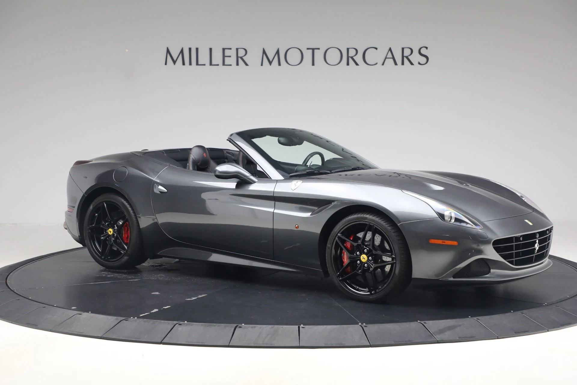 mph010_782544204_Used_2015_Ferrari_California_T_1792181139_ddda0d71e4