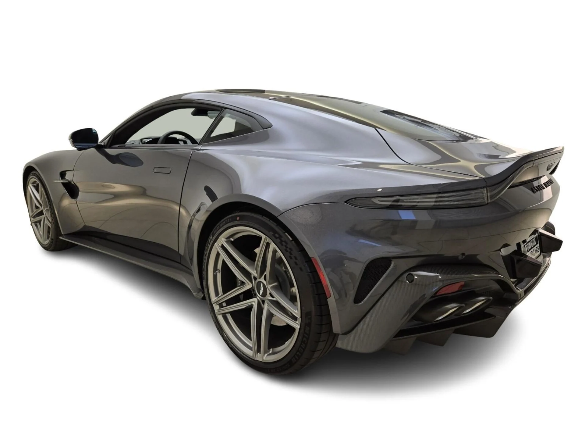 mph010_784633180_New_2025_Aston_Martin_Vantage_1753161514_01471f6f31