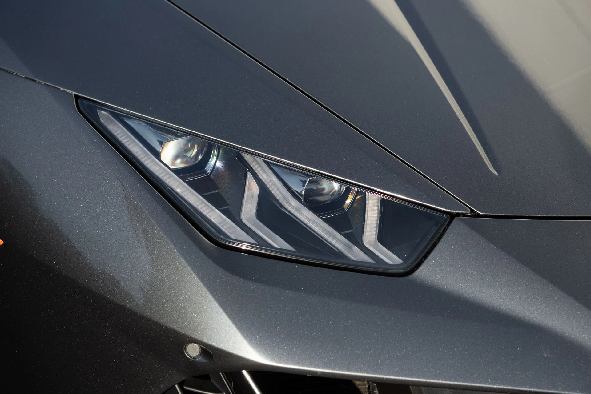 mph010_785333695_Used_2020_Lamborghini_Huracan_EVO_1769630384_48d8b87beb