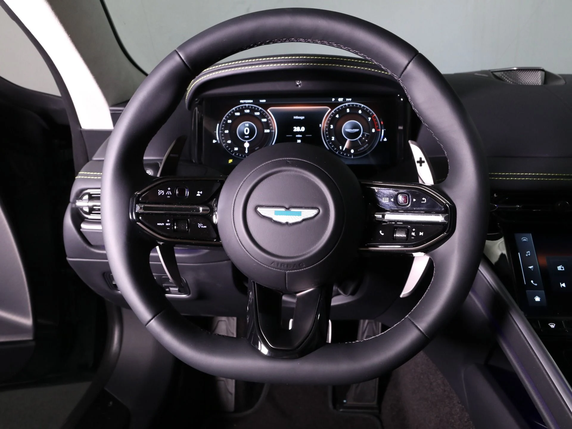 mph010_78930258_New_2025_Aston_Martin_DB_12_1763585556_8488a89e69