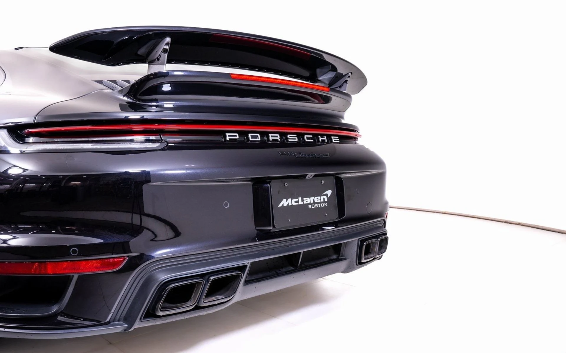 mph010_790846121_1d8452ea0aa89216d12f0d02c4e55889x_23f64ae13e