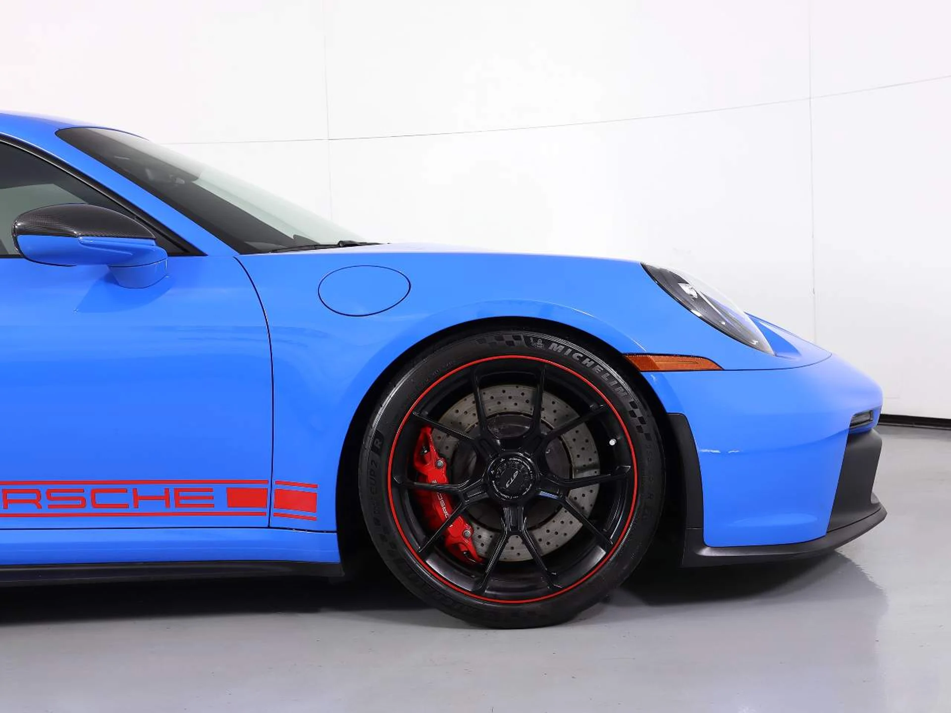 mph010_792821145_e05b6e63ae5d93b8414ee9e3395b5643_f63f75f370