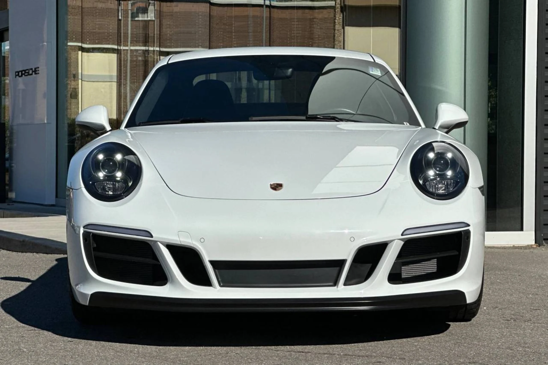 mph010_797001602_1280_2c0c51324b