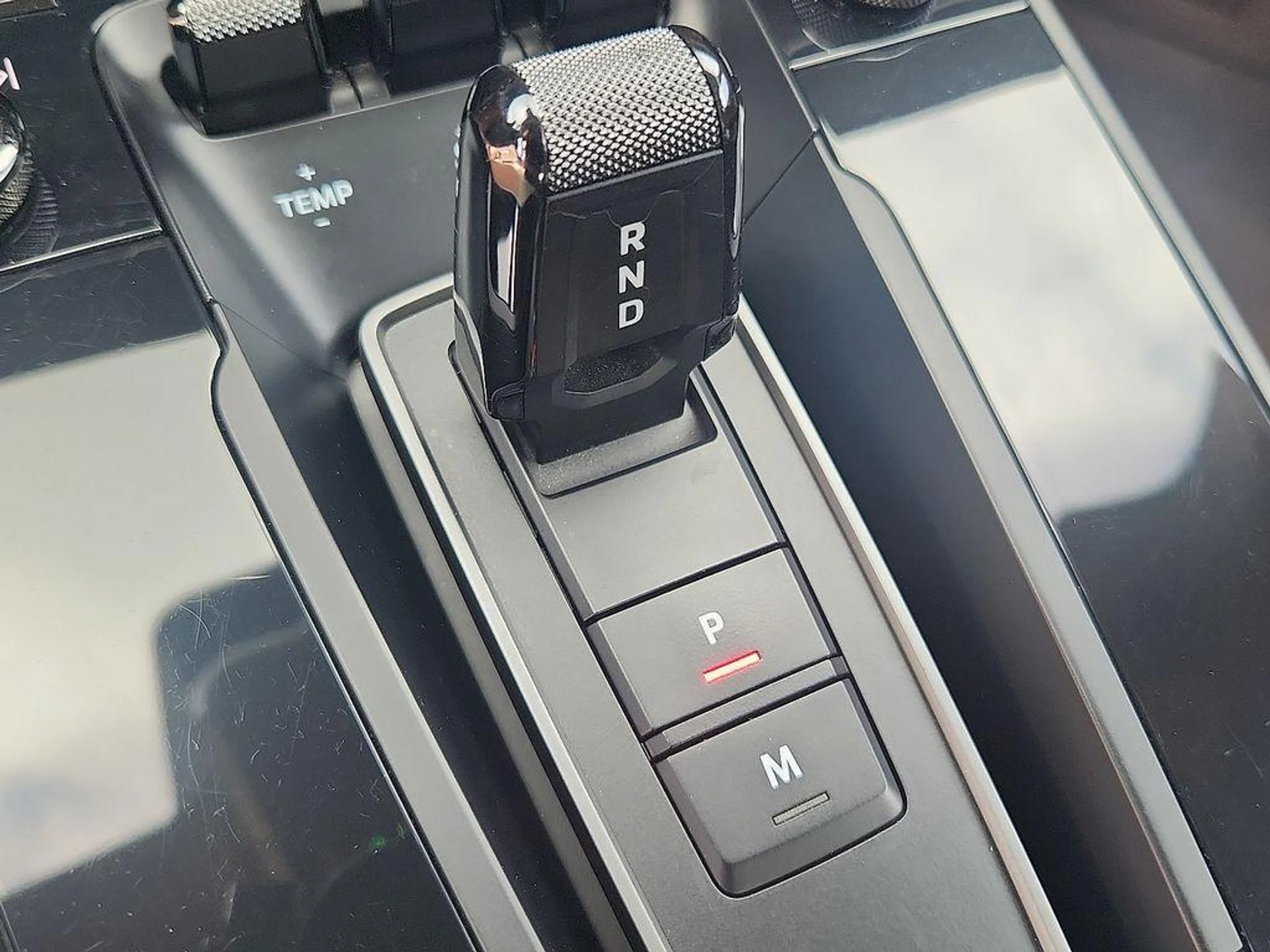 mph010_799667838_O6iev8_Qx8_Nn1v_K8_Hf_CCYO_9d_OF_Zk_107c5d655c