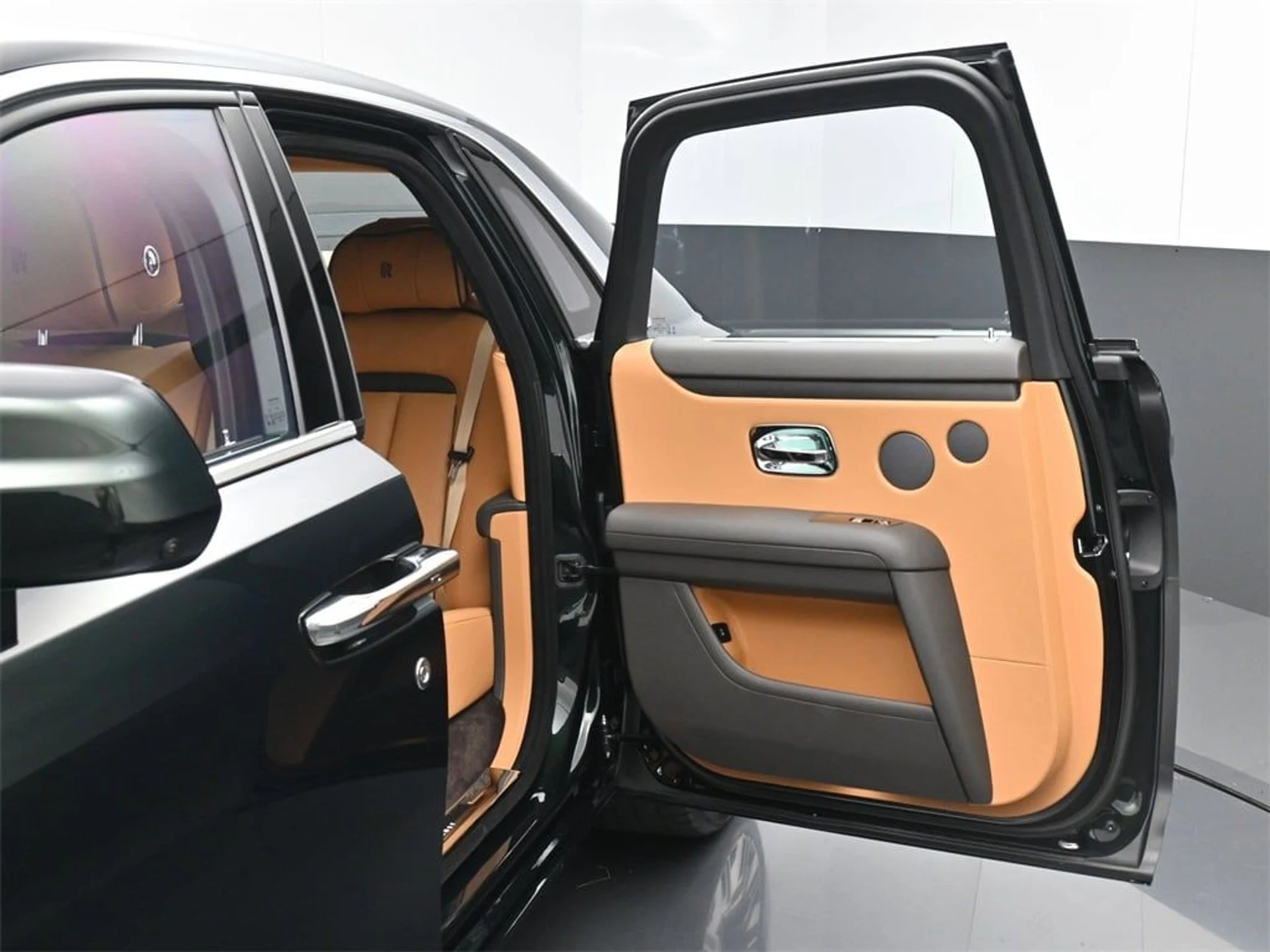 mph010_804396213_5028b7a6f685763cb17dd1fc5ba435fex_3a4a9fed99