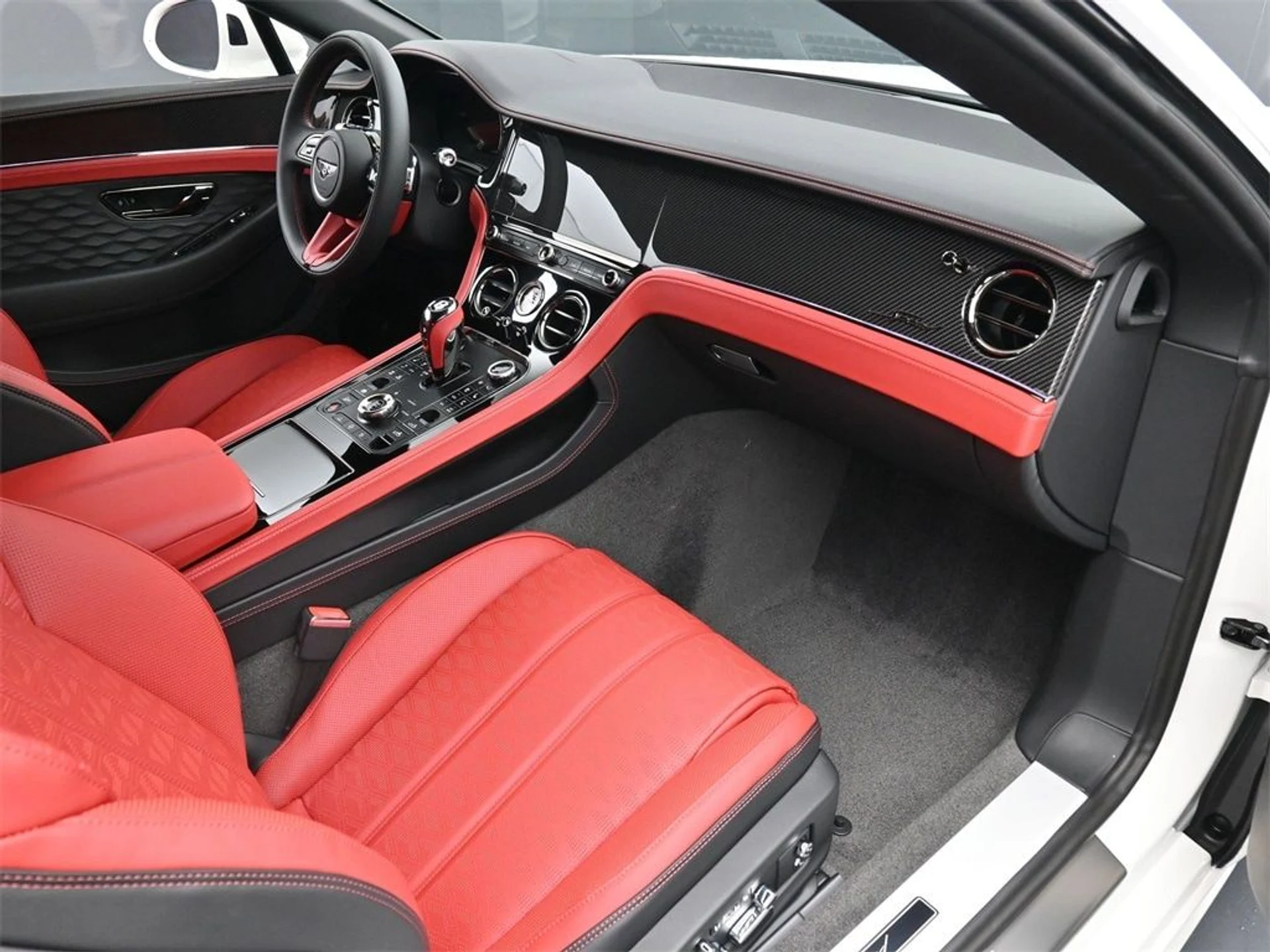 mph010_805267317_0bfcd16ed68d8ed96550c83ef522779ex_fbee2b27ad