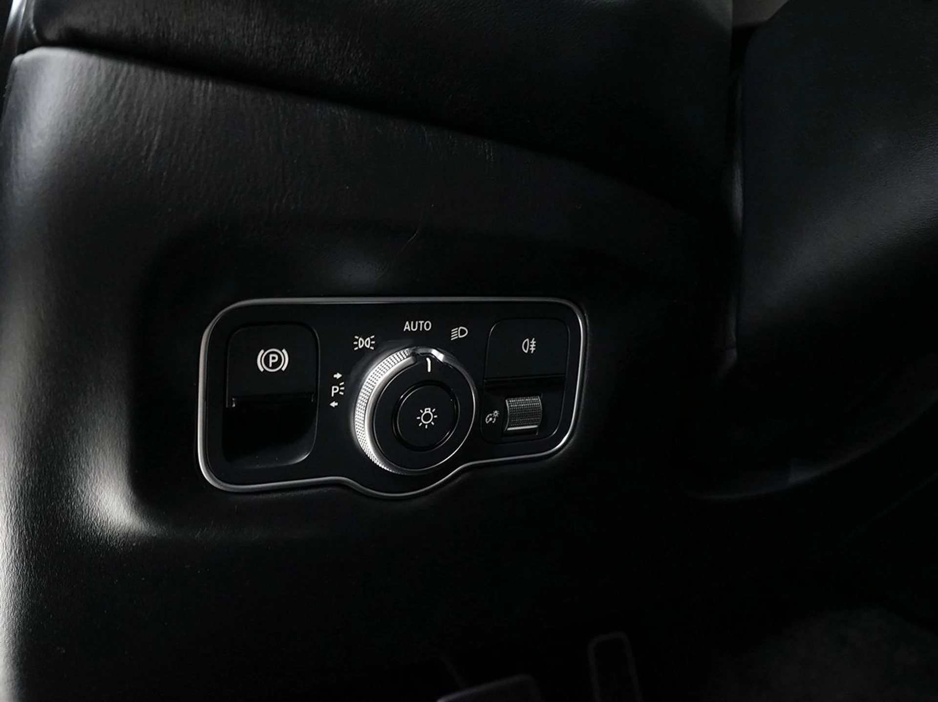 mph010_808629899_d6b9a61a1c50f3c1b069ff26f000f8f1_847c2bf77a