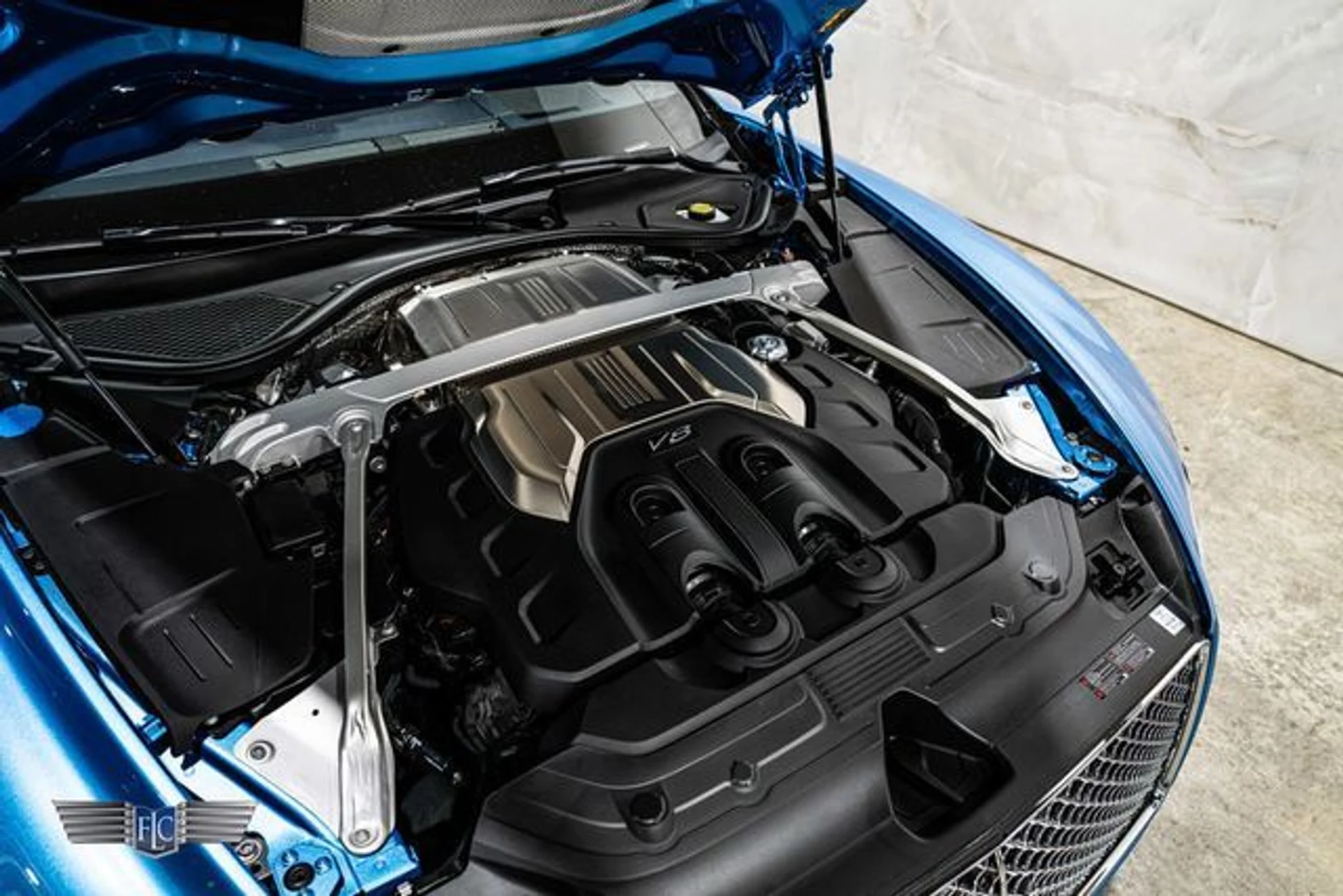 mph010_811738730_used_2023_bentley_continental_9689_23090376_15_640_8ece0765f5