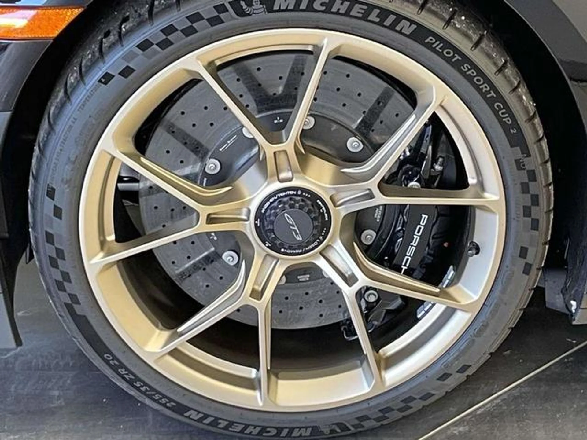 mph010_81493407_0q4m_X_Ko_EHYT_Bl_Cwak1_X_Gx_Ep_S_By8_085a768591