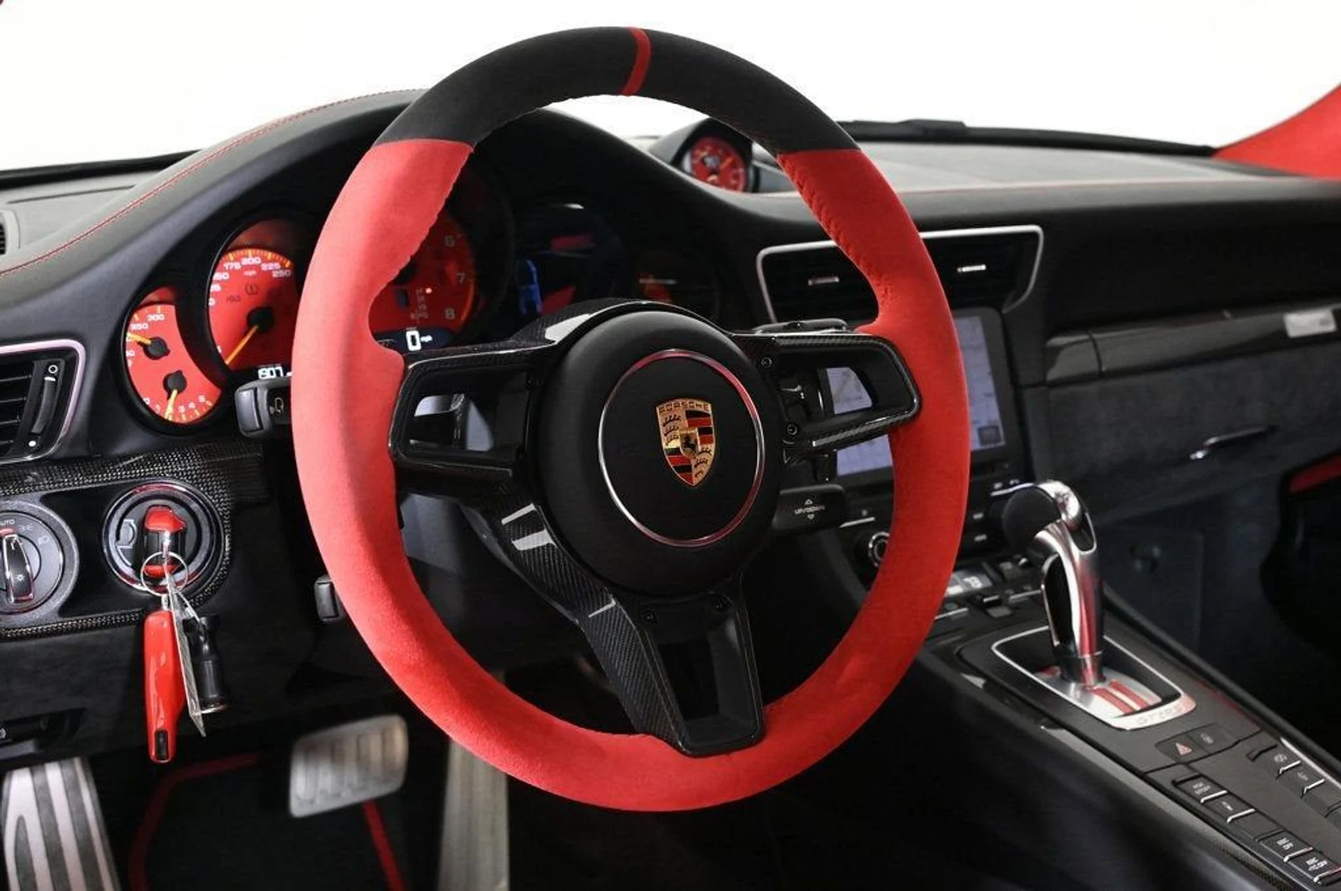 mph010_815186475_9e4a1c2421ec4c6681c14c07b2cba8f5_7b6c24bcf9