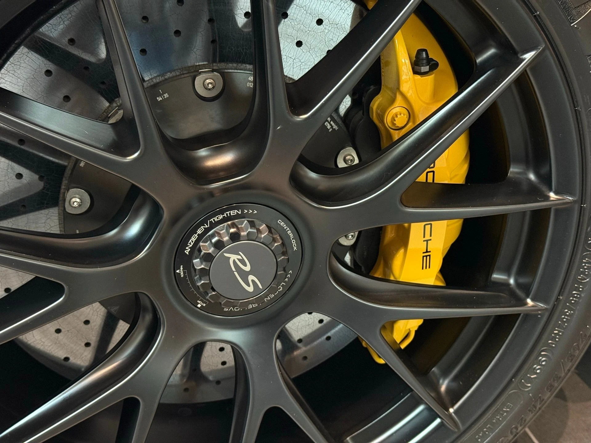 mph010_815552750_c9cd0de564a388f8bfc68e1d5c95f288_f62a564e15