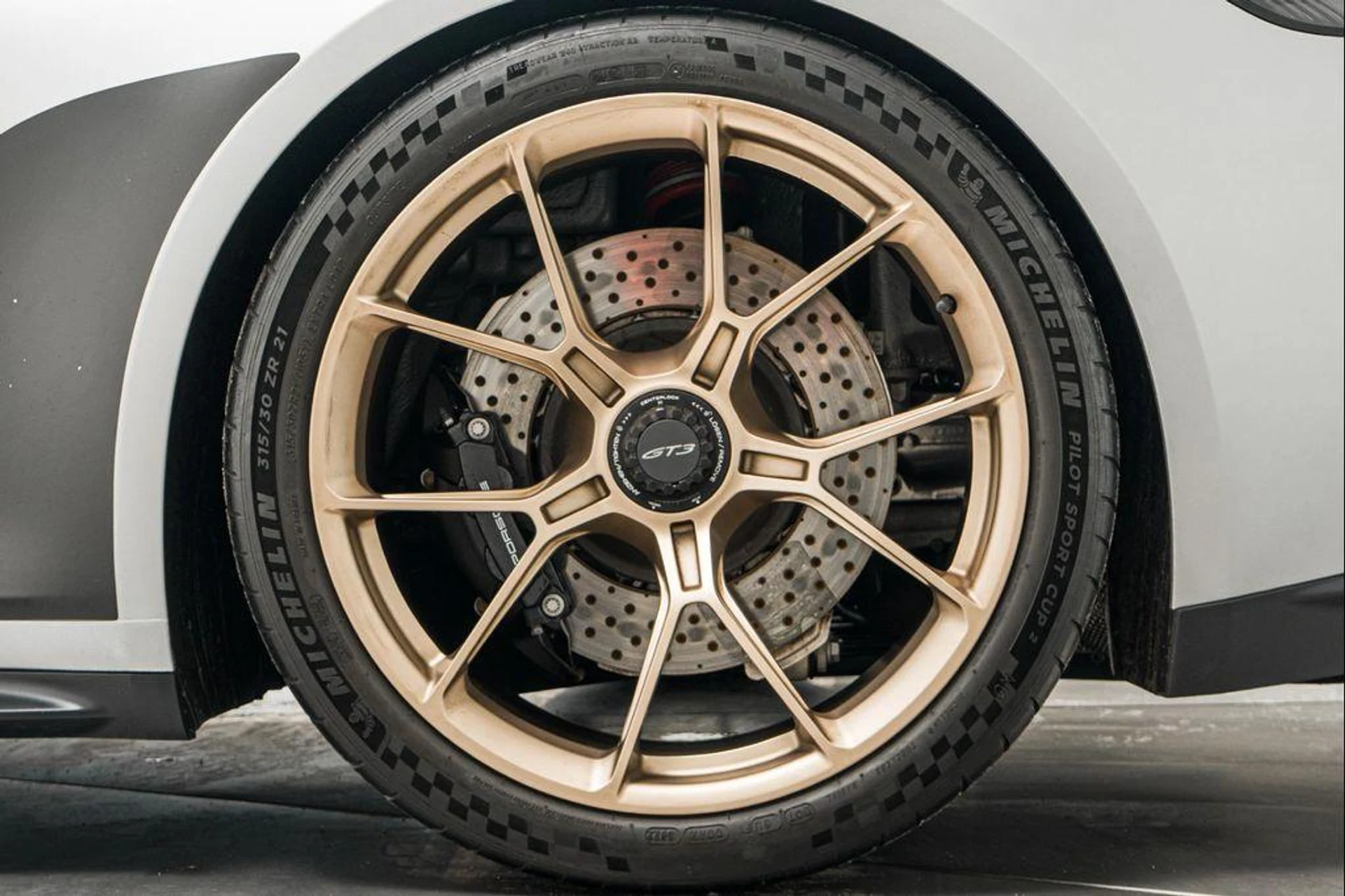 mph010_815778428_O2_O_Sg_BN_Mm_YPZRZ_7kz_dcjvcl5w_0a8ef14ed2