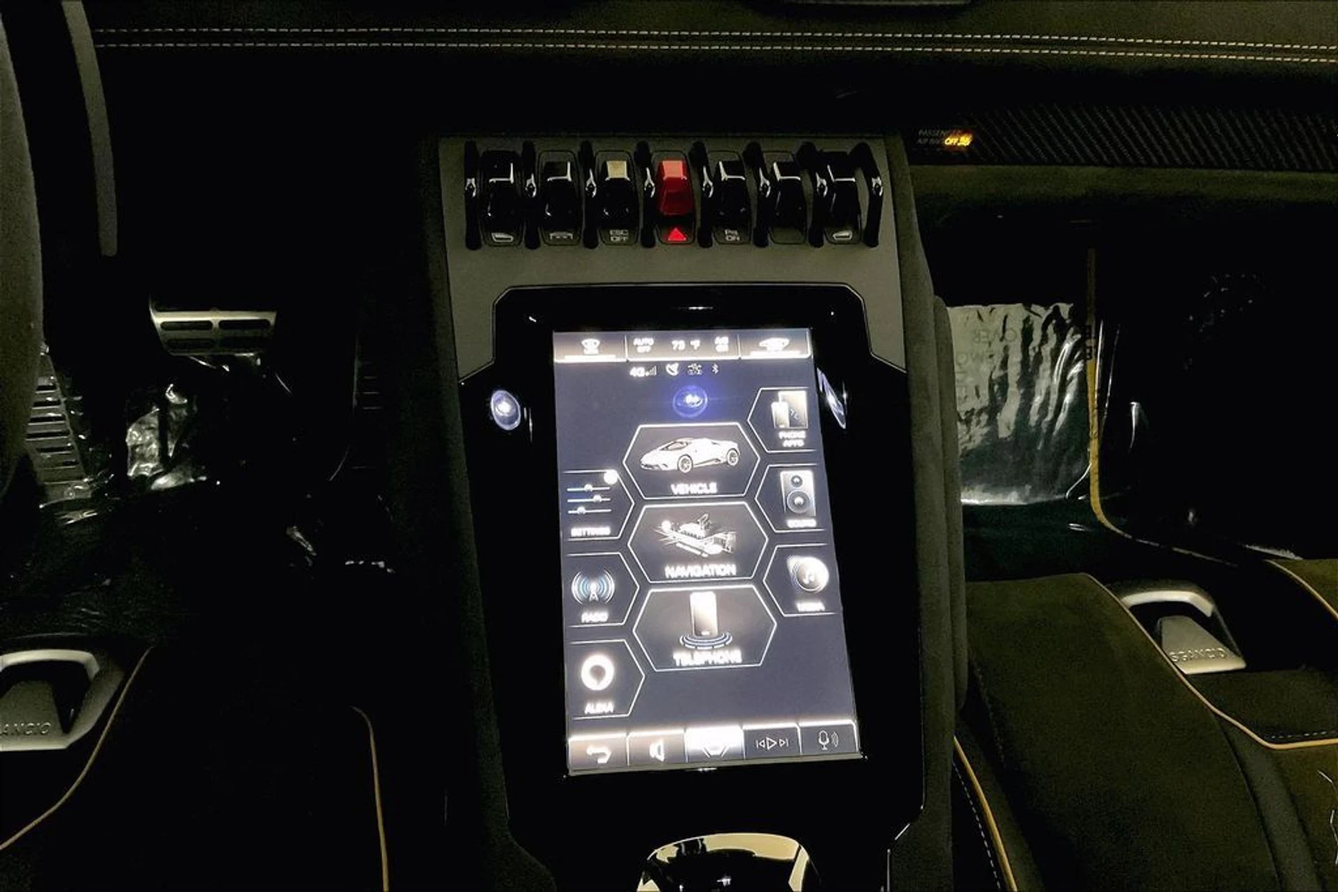 mph010_82027257_e43f062a451915f3f16274bf556e166cx_c4f9a242d8