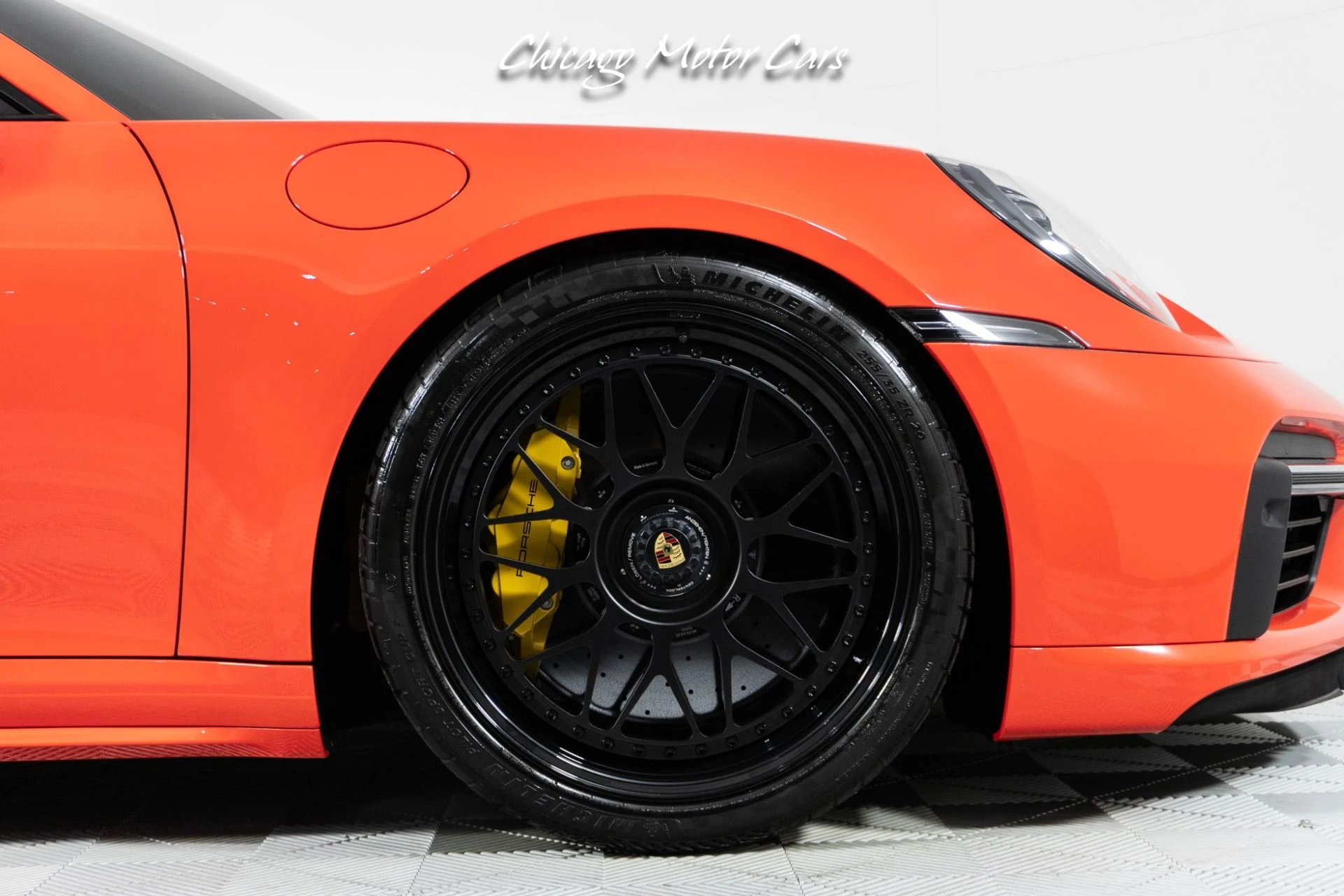 mph010_821652896_13486_p11_l_78936a96fd