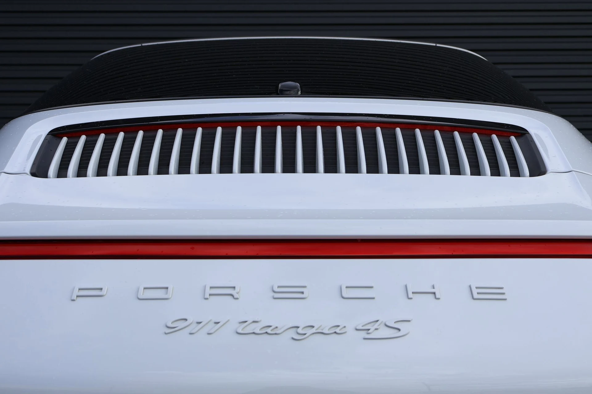 mph010_828678928_2ae0cb7cc6da9d90cc75ccd817c535f8_483f4b05ee