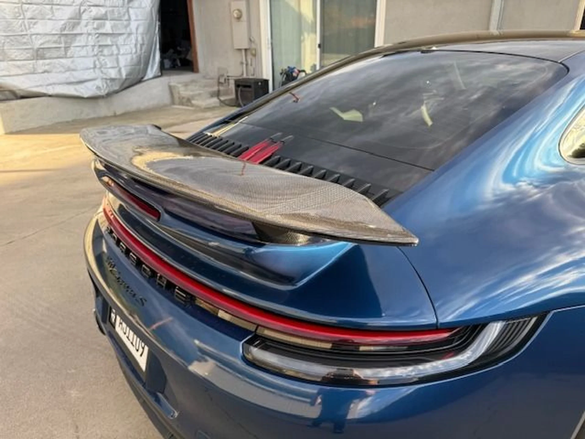 mph010_831451066_Used_2020_Porsche_911_Carrera_S_1764025935_e15f50de1b