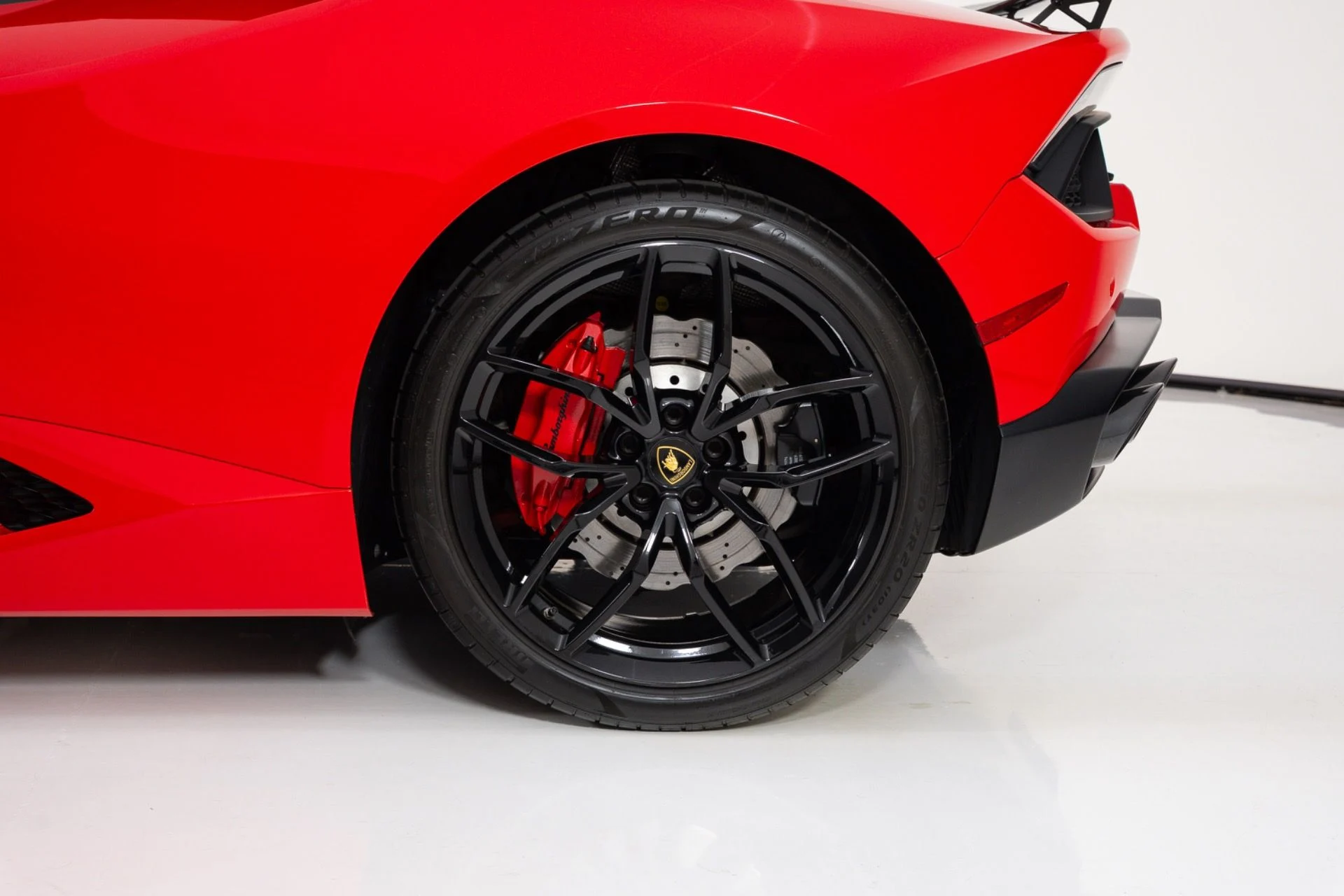 mph010_832967279_Used_2017_Lamborghini_Huracan_LP_580_2_1787346271_b790a5ea82