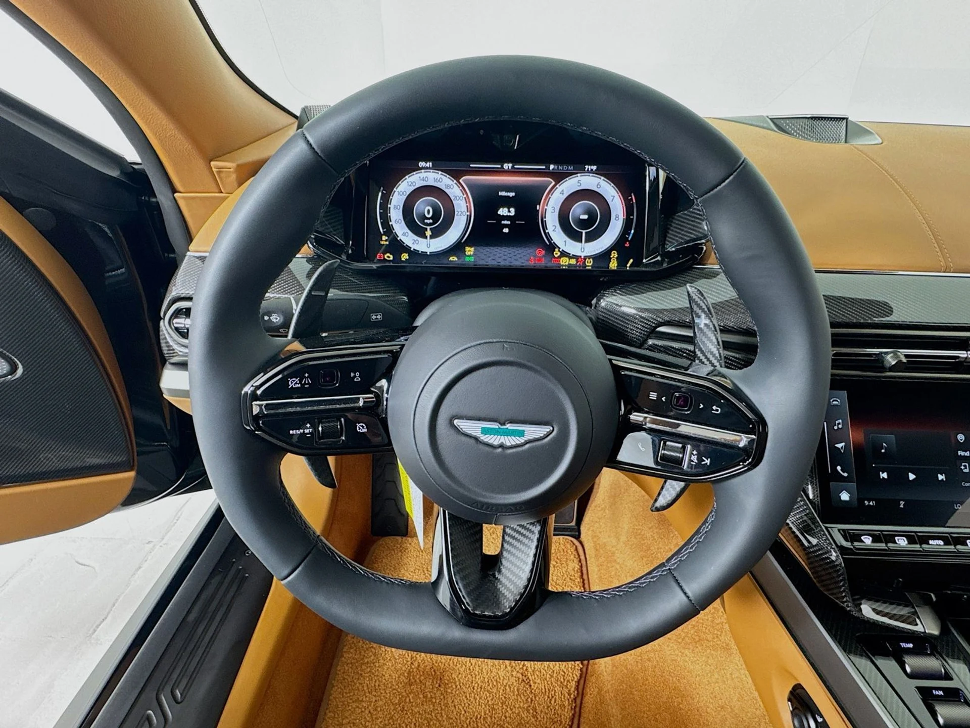 mph010_836176108_49859979dda8d42a3cb592e1e3540334x_8e9d690db6