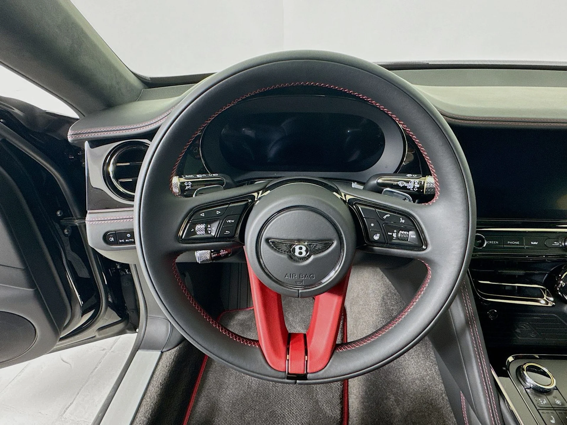 mph010_844732590_2934a6c622c66a39ba9bb7893d4d8663x_4257125d48