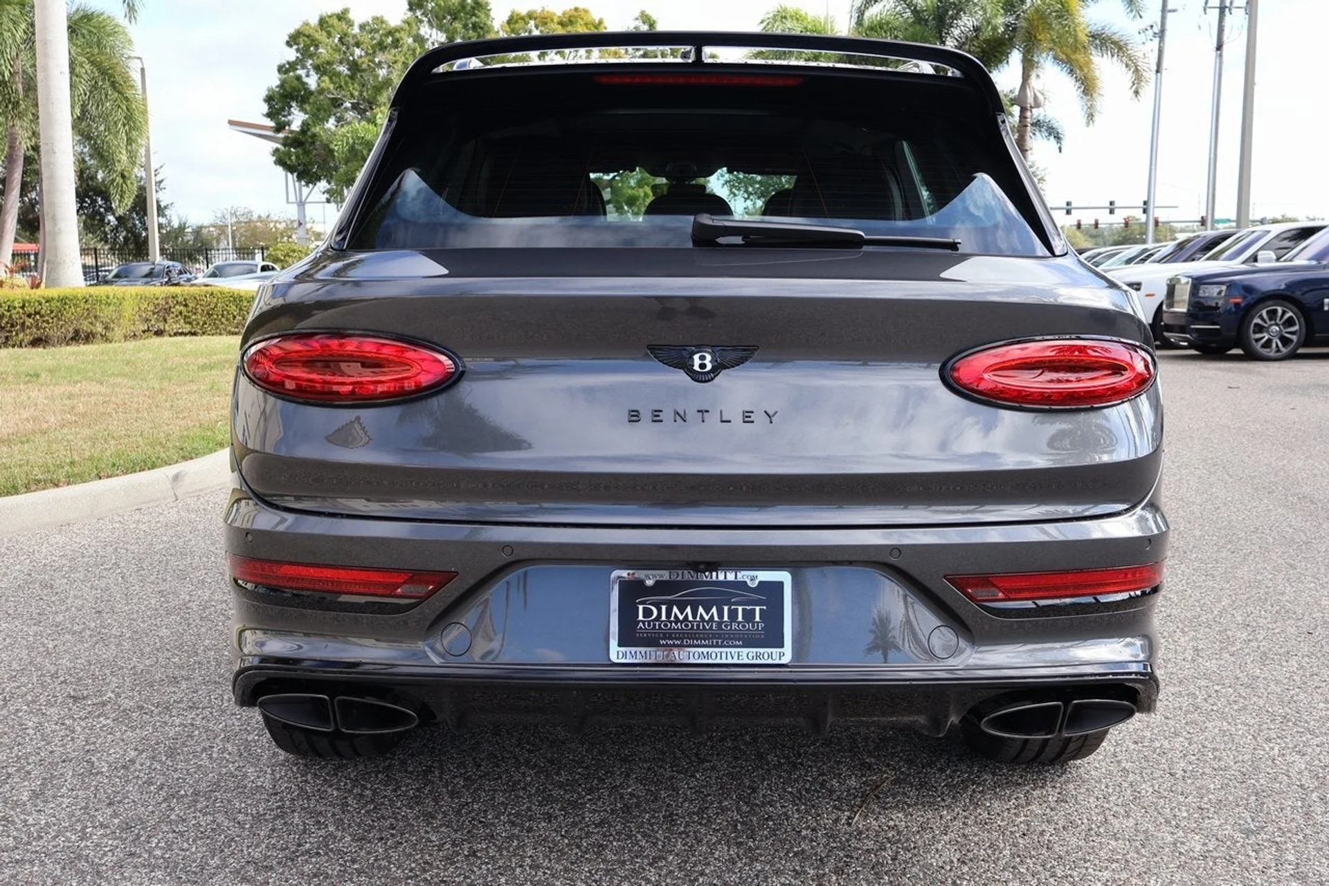 mph010_845678086_11_25d53c18a2