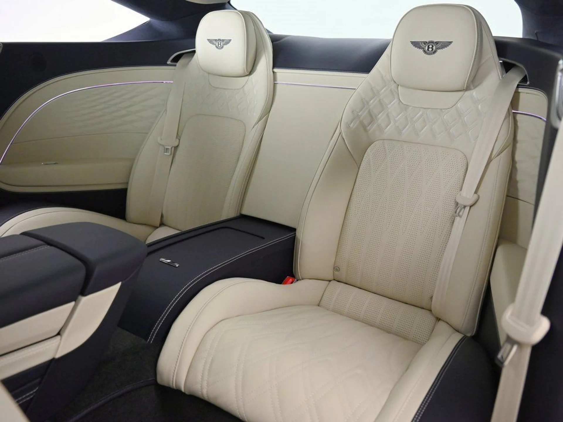 mph010_846761187_801ff051c9baede891bc226760c422da_4250a08340