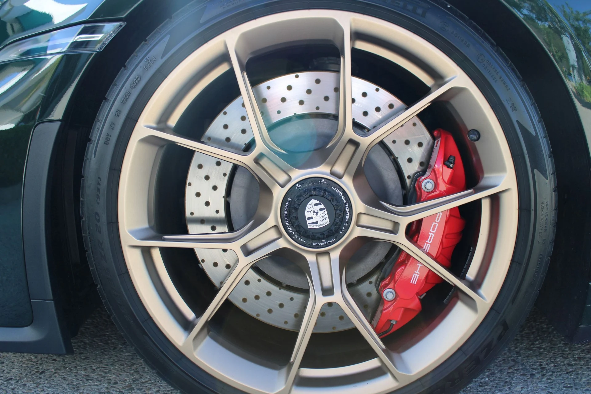 mph010_851521884_f2b2da8bbb38cb257f715e84d45116b6x_9d29ae0265