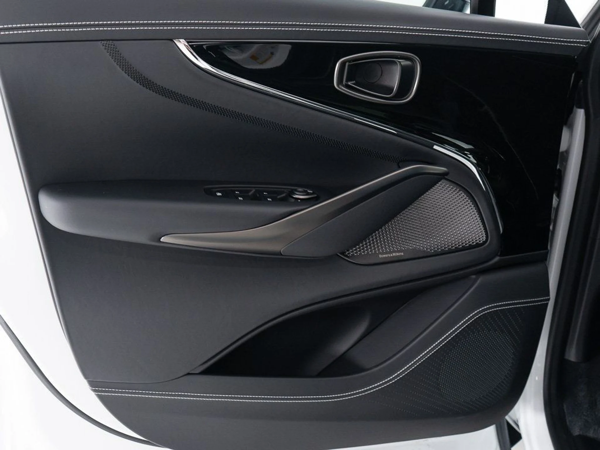 mph010_851911834_457c935a7254edc03ccfd530f2d34bd4_ca3c701ed6