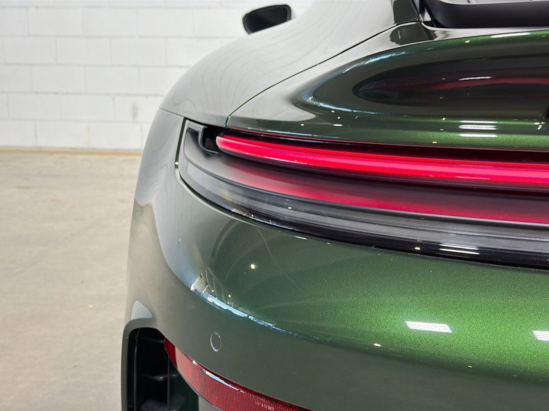 mph010_852433715_d05a179b9bc4b356cec71b2bff9e575e_097084df25