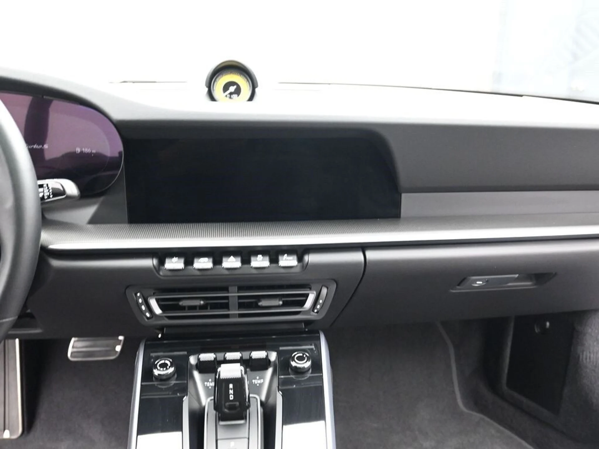 mph010_853543723_5781bb246bbd2ad5140c68f7eddb4158x_146f40f2fb