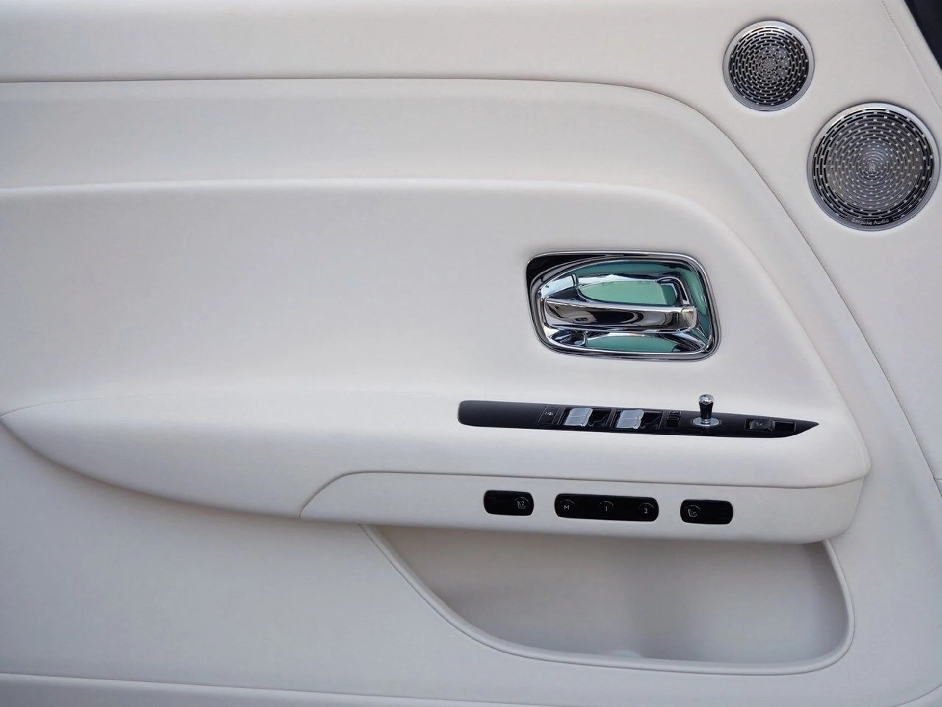 mph010_853925787_9b7128689ee2d19f5fc74f271ca1a298x_09498f1746