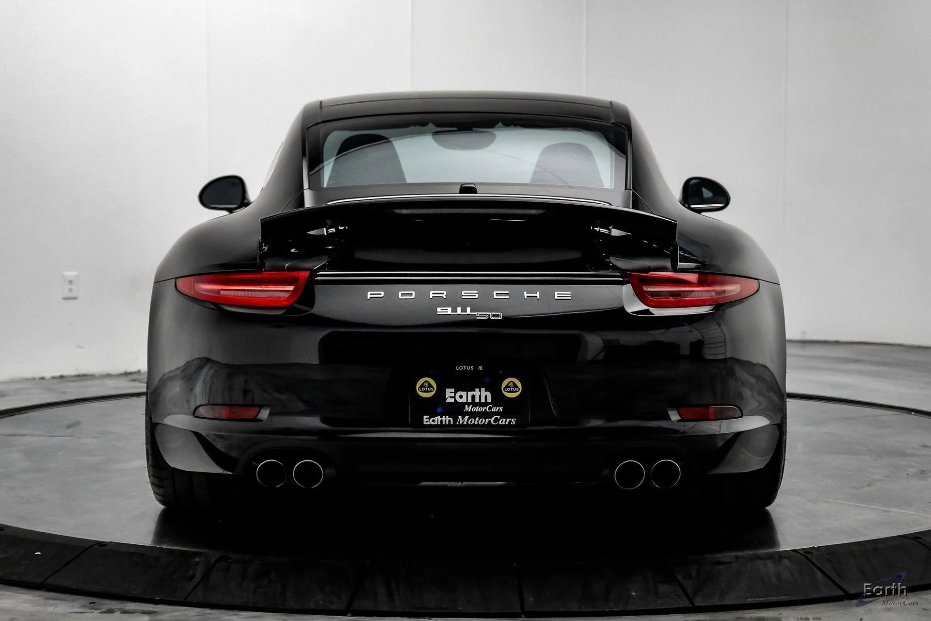 mph010_855021459_2ff455b1582721607de5a563cbd1d92cx_5078570d95