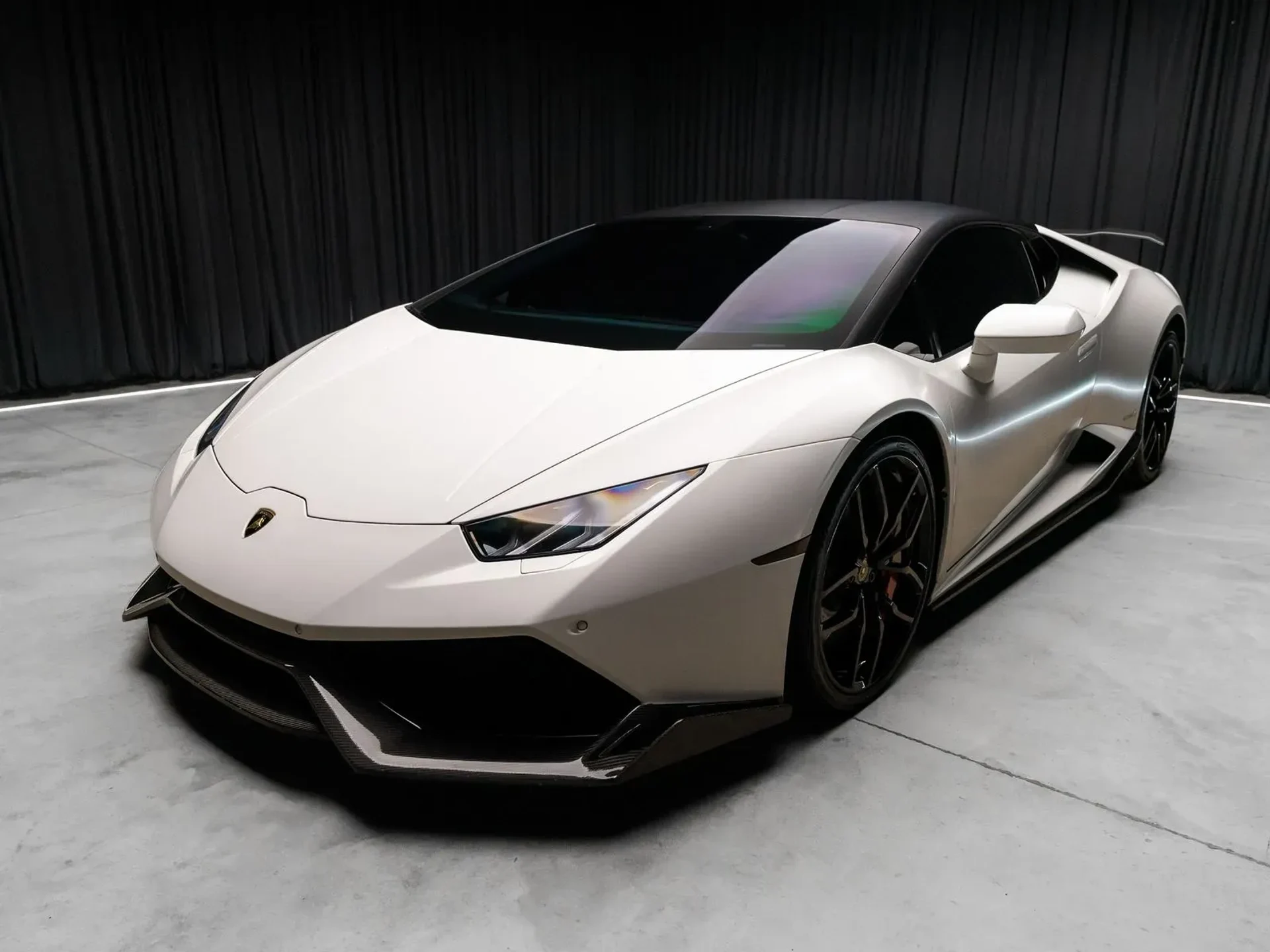 mph010_85704043_980269a1_4bd3_4e01_85a3_19d208d1b497_52e9bc4045