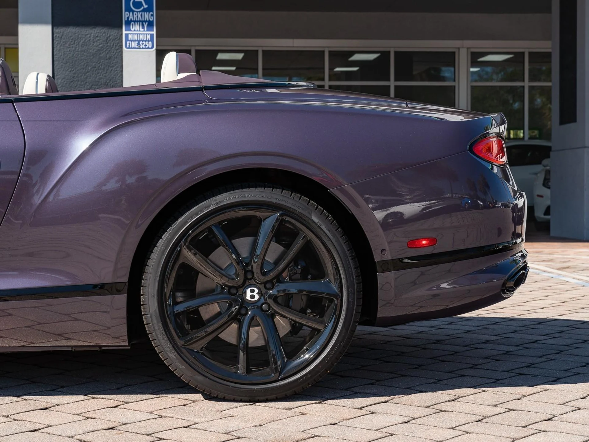 mph010_857540062_Used_2024_Bentley_Continental_GT_V8_1763485642_59a9b6be4f