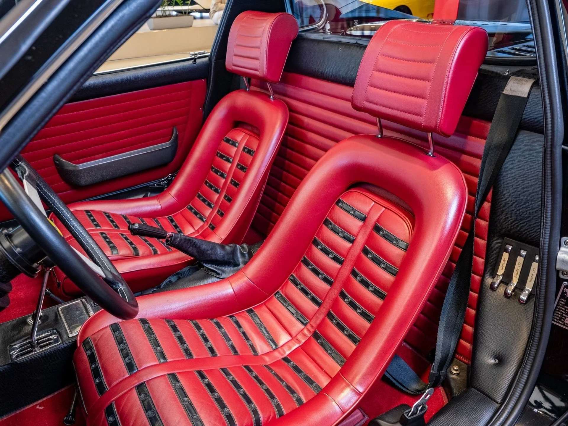 mph010_858205210_11_f66b5866de