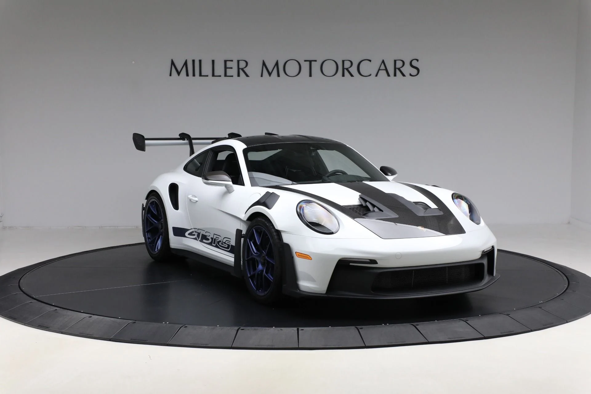 mph010_858692962_Used_2025_Porsche_911_GT_3_RS_1762987246_cc3bfa68dd