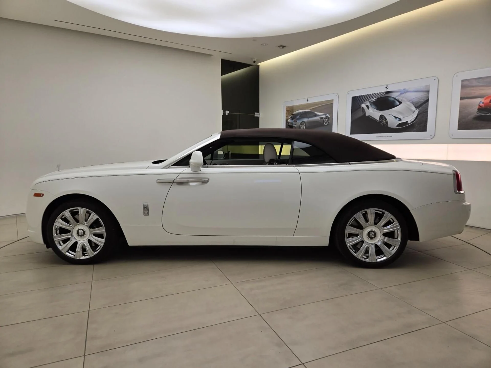mph010_860402789_Used_2016_Rolls_Royce_Dawn_1758780457_78d332edef