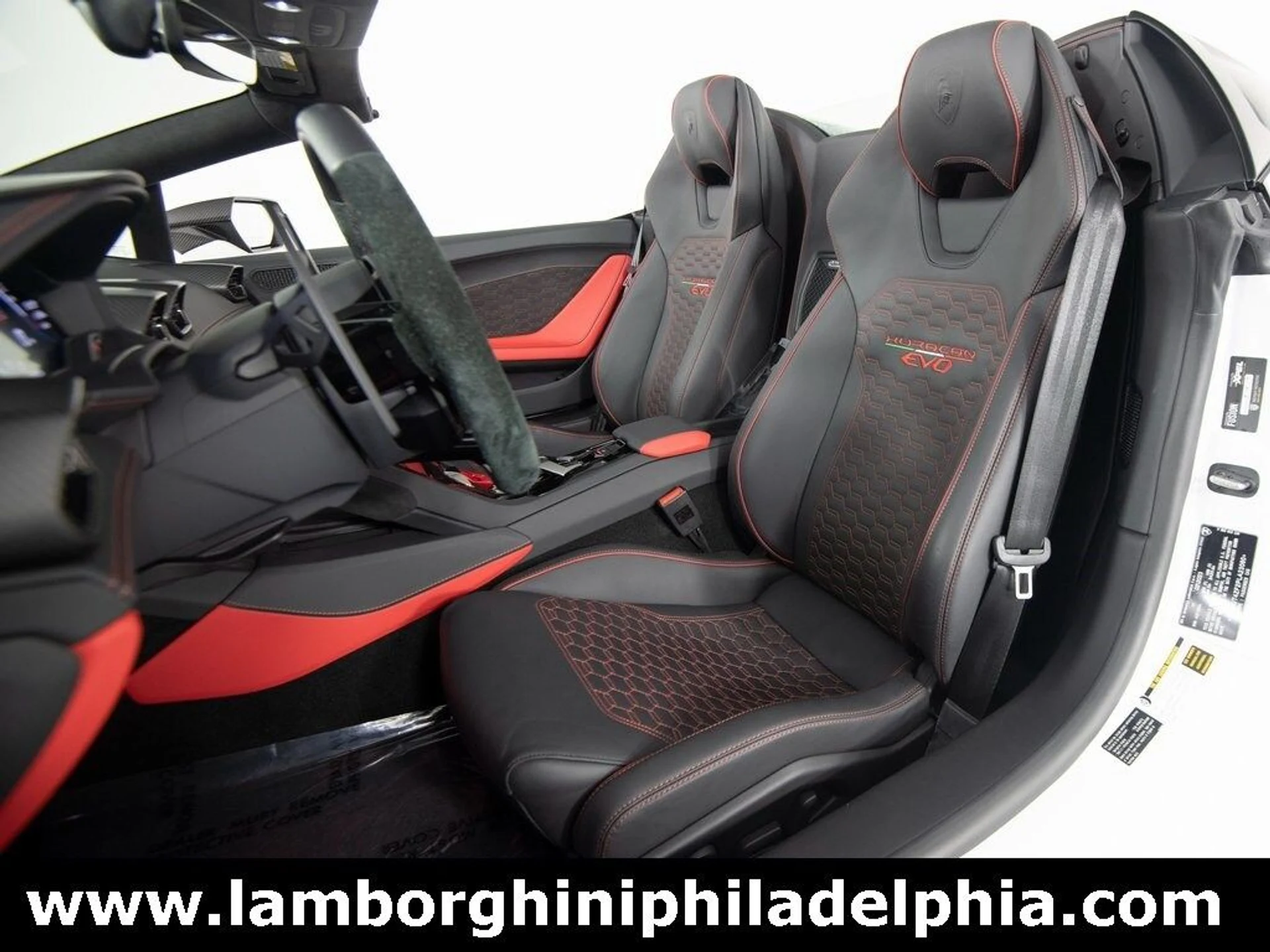 mph010_860848353_6b1abce3cb749d579aba28b7ac122116x_8fba317488