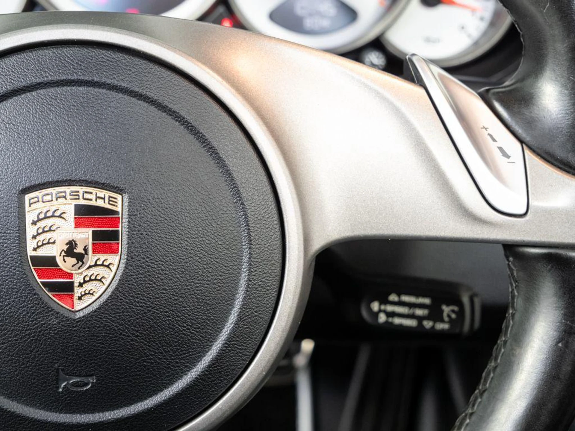 mph010_861025061_X9gy_Kd_Nu_Qy_X4ni_O_be_RA_Hns_Ip8_I_b140e340f0