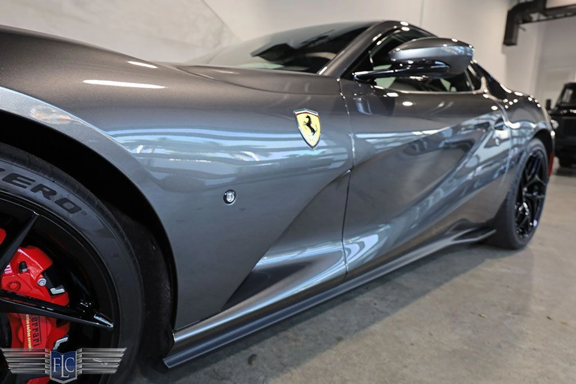 mph010_863422621_used_2020_ferrari_812_superfast_coupe_9689_22962182_11_1024_766769f256