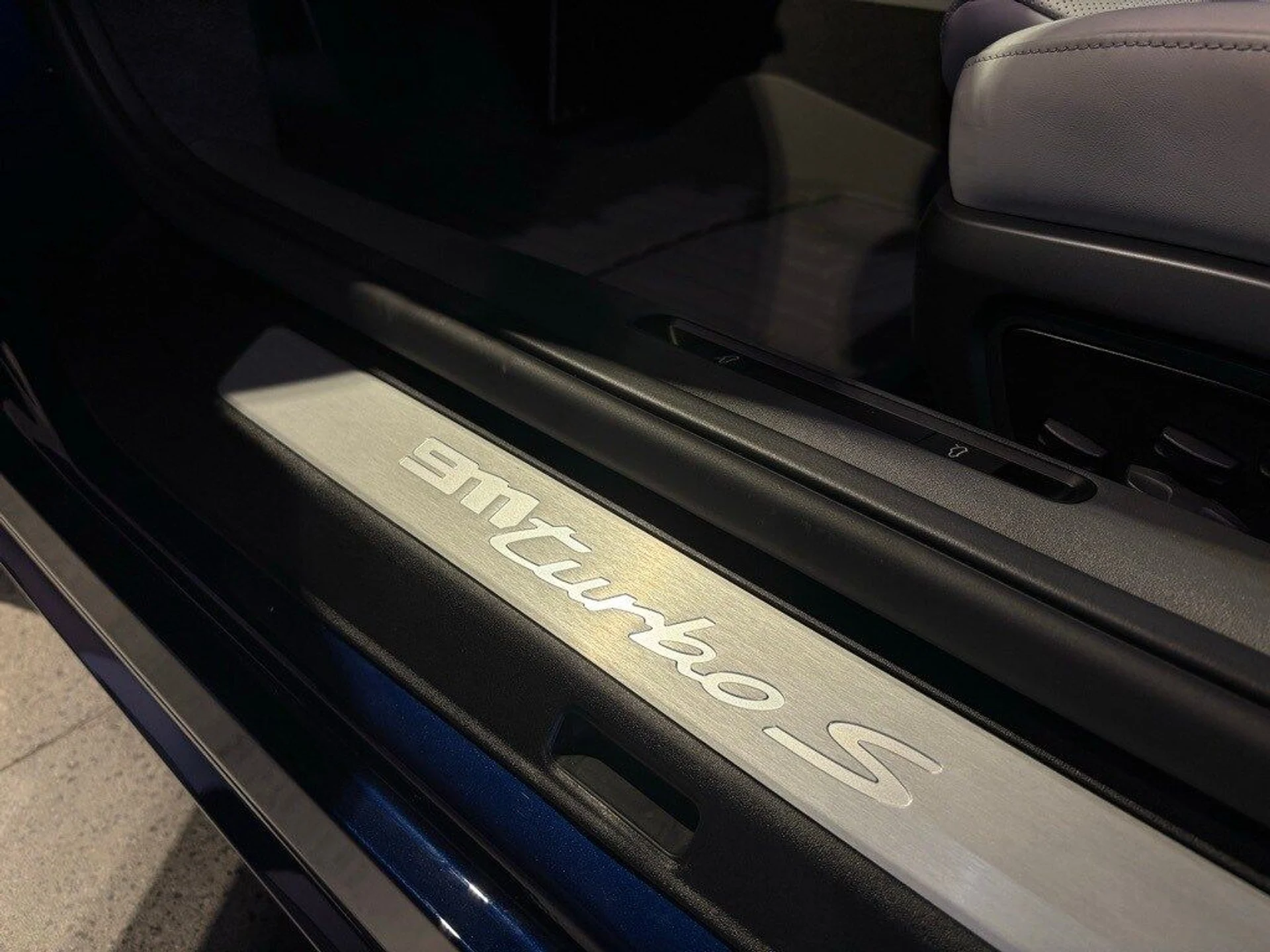 mph010_866888462_a2af93813c4eab3625ed4656d1eadd1bx_106e845225